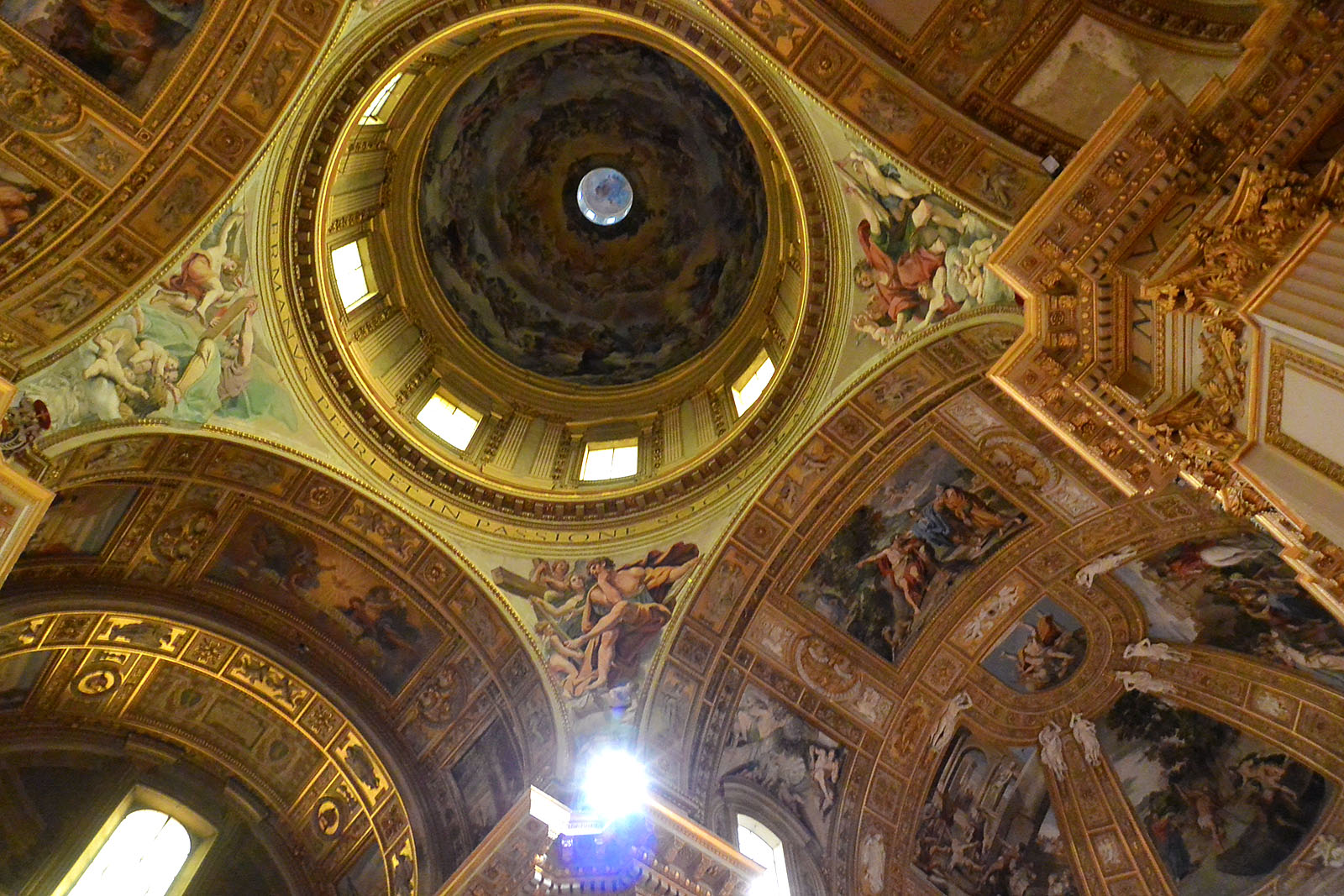 ローマの教会巡りを楽しもう イタリア旅行専門店トゥッタ イタリア ローマの教会巡りを楽しもう イタリア旅行専門店トゥッタ イタリア