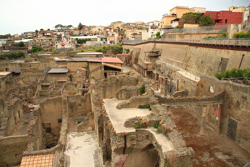 エルコラーノ遺跡のみどころ イタリア旅行専門店トゥッタ イタリア