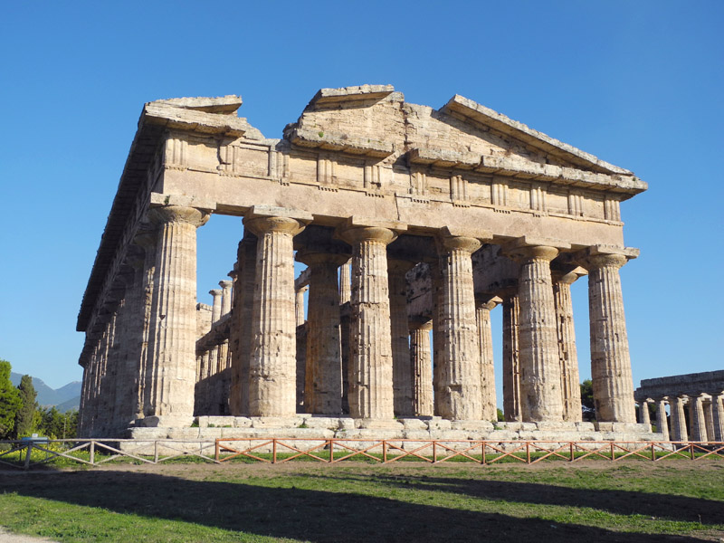 建築様式から見るイタリア ギリシャ建築 ローマ建築を巡る イタリア旅行専門店トゥッタ イタリア